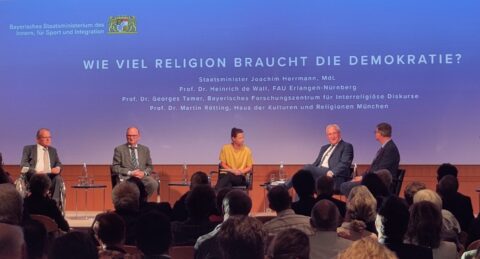 Zum Artikel "Konferenz „Wie viel Religion braucht die Demokratie?“"