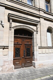 Eingang der Synagoge Foto: Denise Scheuerer